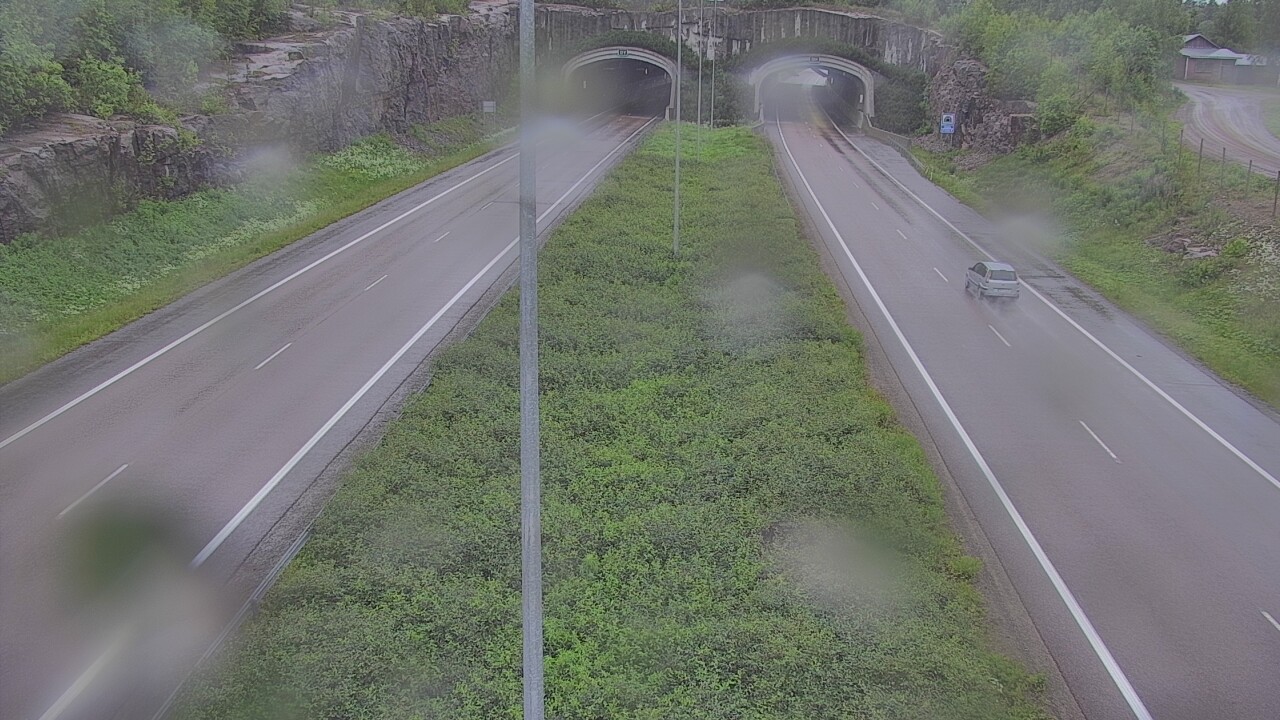 Weather Camera Image Väg 7 Fredrikshamn, Kolsila, bom öst, Hamina, Kymenlaakso