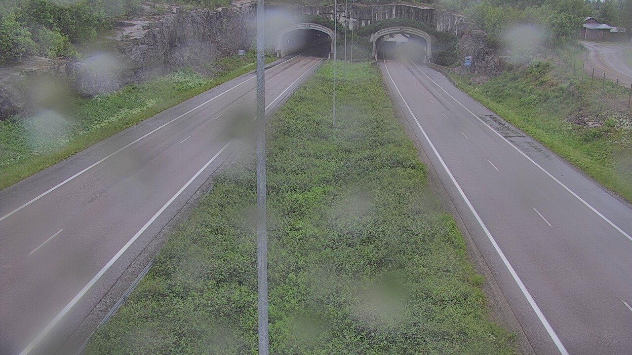Weather Camera Image Väg 7 Fredrikshamn, Kolsila, bom öst, Hamina, Kymenlaakso
