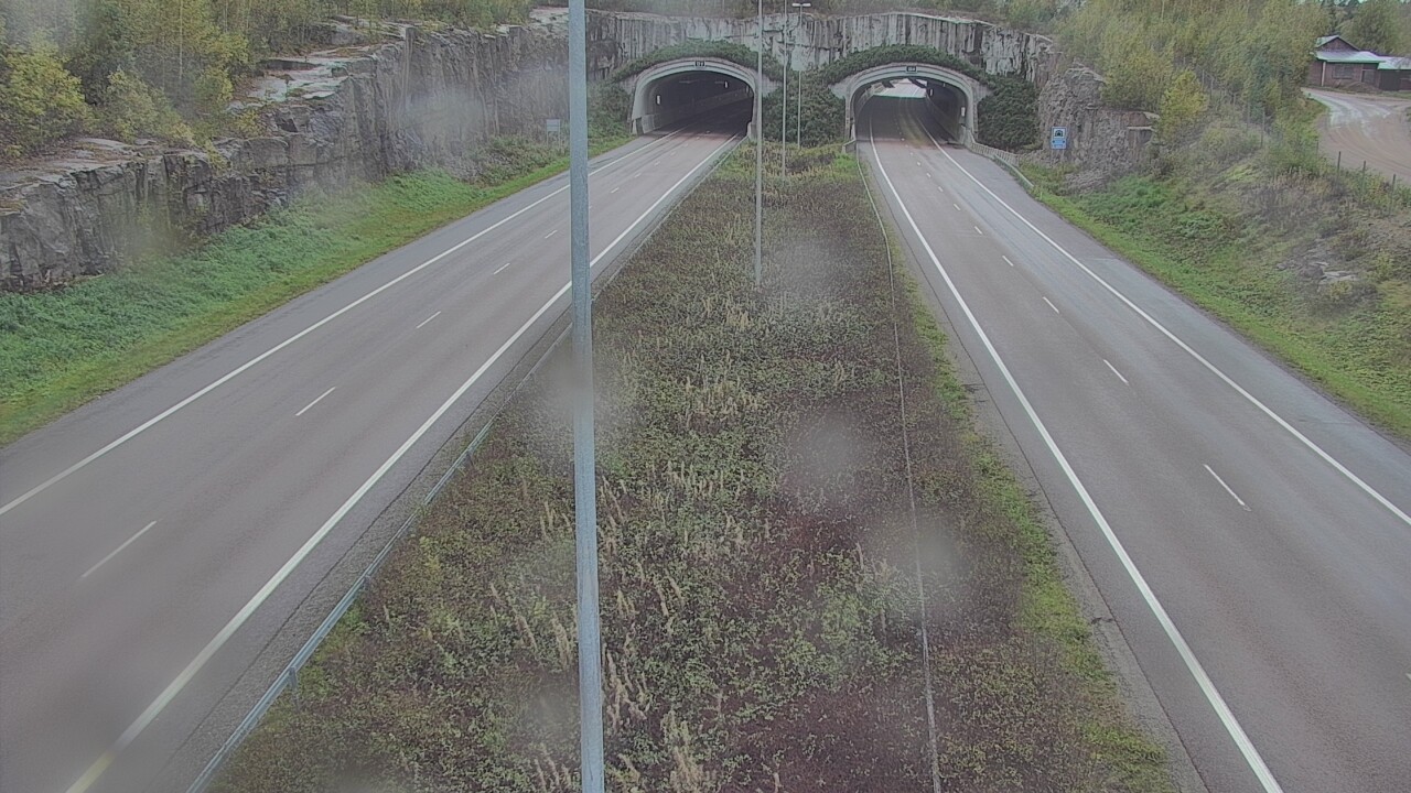 Weather Camera Image Väg 7 Fredrikshamn, Kolsila, bom öst, Hamina, Kymenlaakso