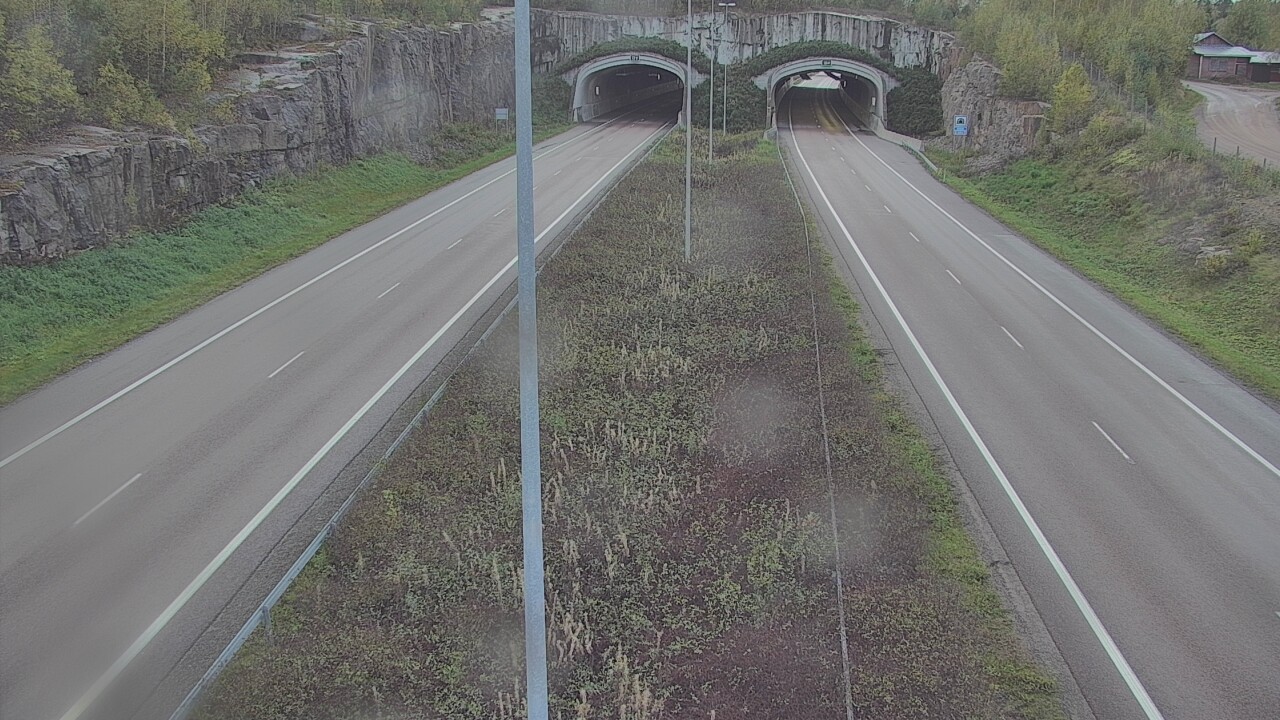 Weather Camera Image Väg 7 Fredrikshamn, Kolsila, bom öst, Hamina, Kymenlaakso