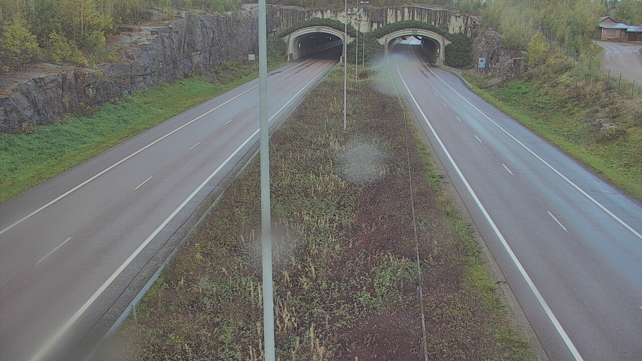 Weather Camera Image Väg 7 Fredrikshamn, Kolsila, bom öst, Hamina, Kymenlaakso