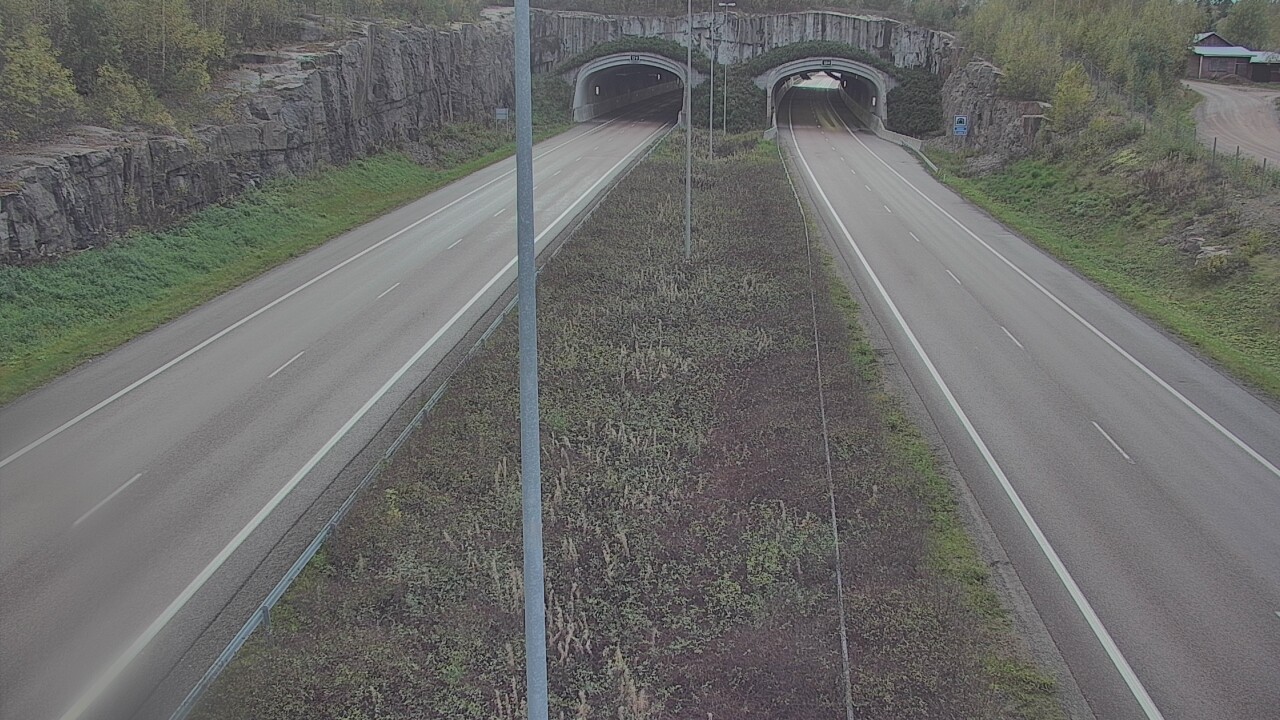 Weather Camera Image Väg 7 Fredrikshamn, Kolsila, bom öst, Hamina, Kymenlaakso