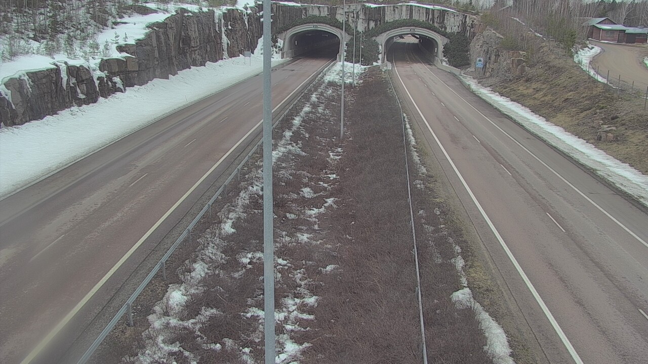 Weather Camera Image Väg 7 Fredrikshamn, Kolsila, bom öst, Hamina, Kymenlaakso