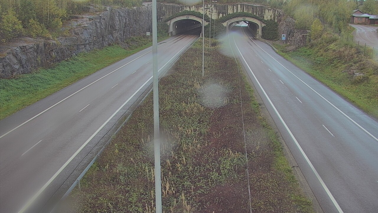 Weather Camera Image Väg 7 Fredrikshamn, Kolsila, bom öst, Hamina, Kymenlaakso