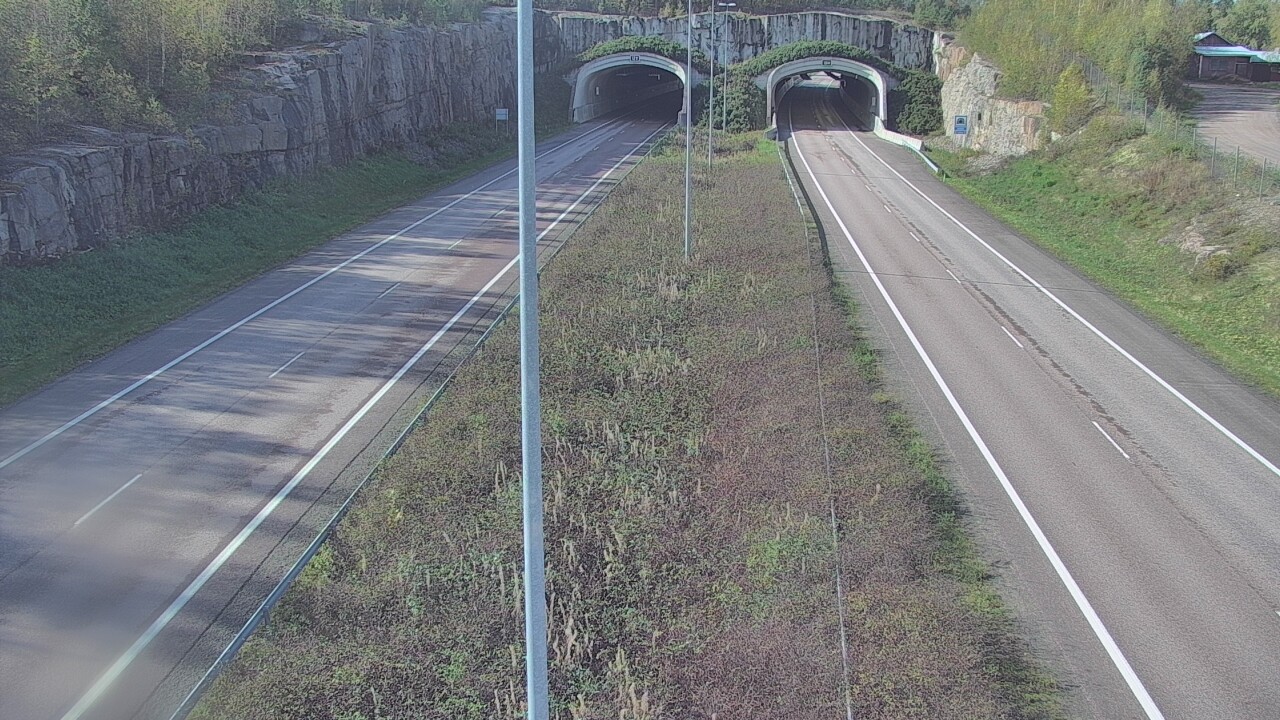 Weather Camera Image Väg 7 Fredrikshamn, Kolsila, bom öst, Hamina, Kymenlaakso