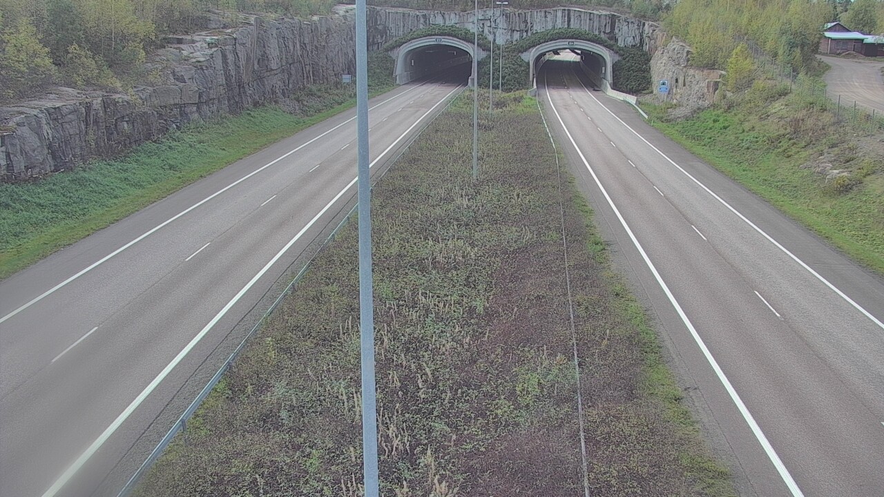 Weather Camera Image Väg 7 Fredrikshamn, Kolsila, bom öst, Hamina, Kymenlaakso
