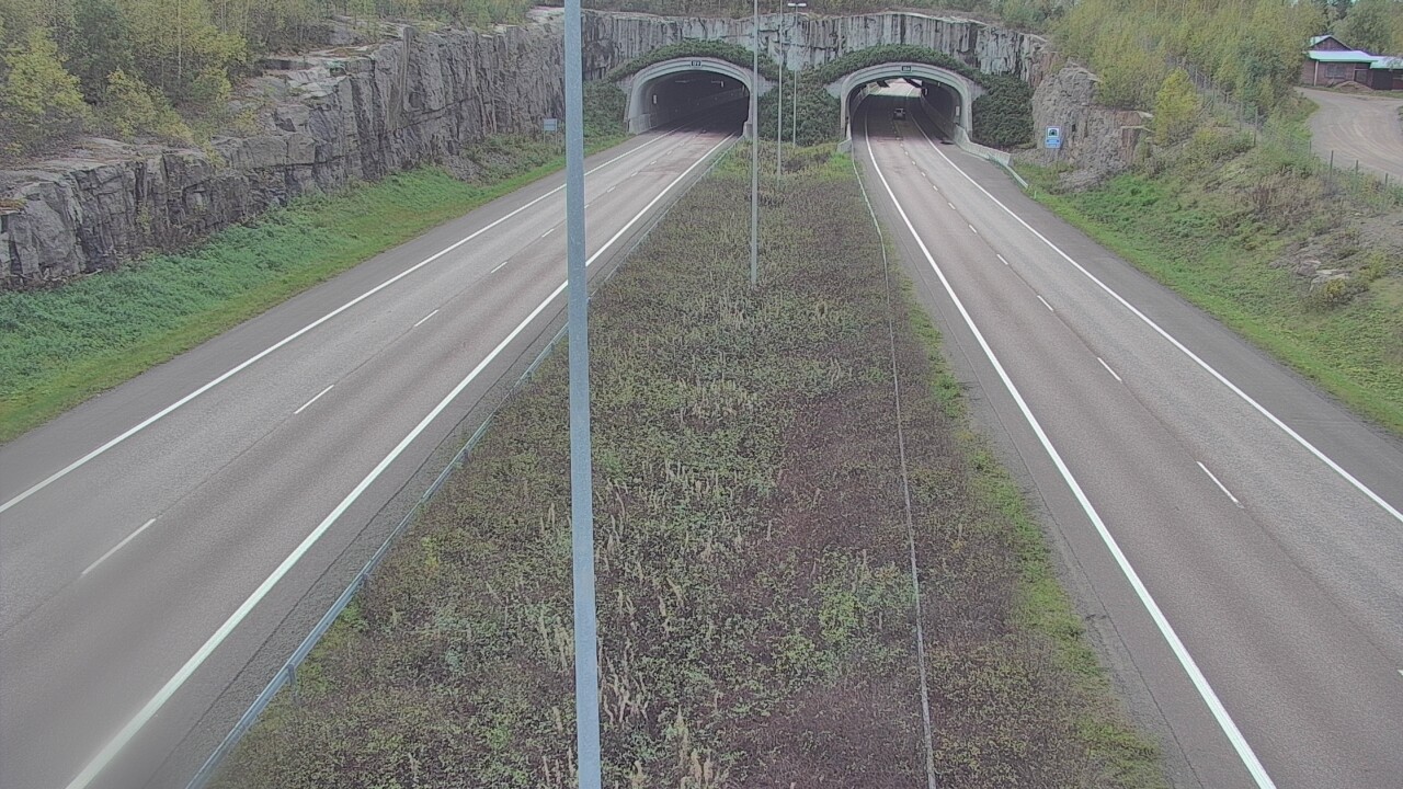 Weather Camera Image Väg 7 Fredrikshamn, Kolsila, bom öst, Hamina, Kymenlaakso
