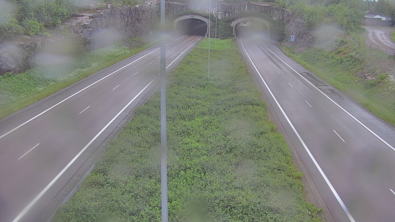 Weather Camera Image Väg 7 Fredrikshamn, Kolsila, bom öst, Hamina, Kymenlaakso