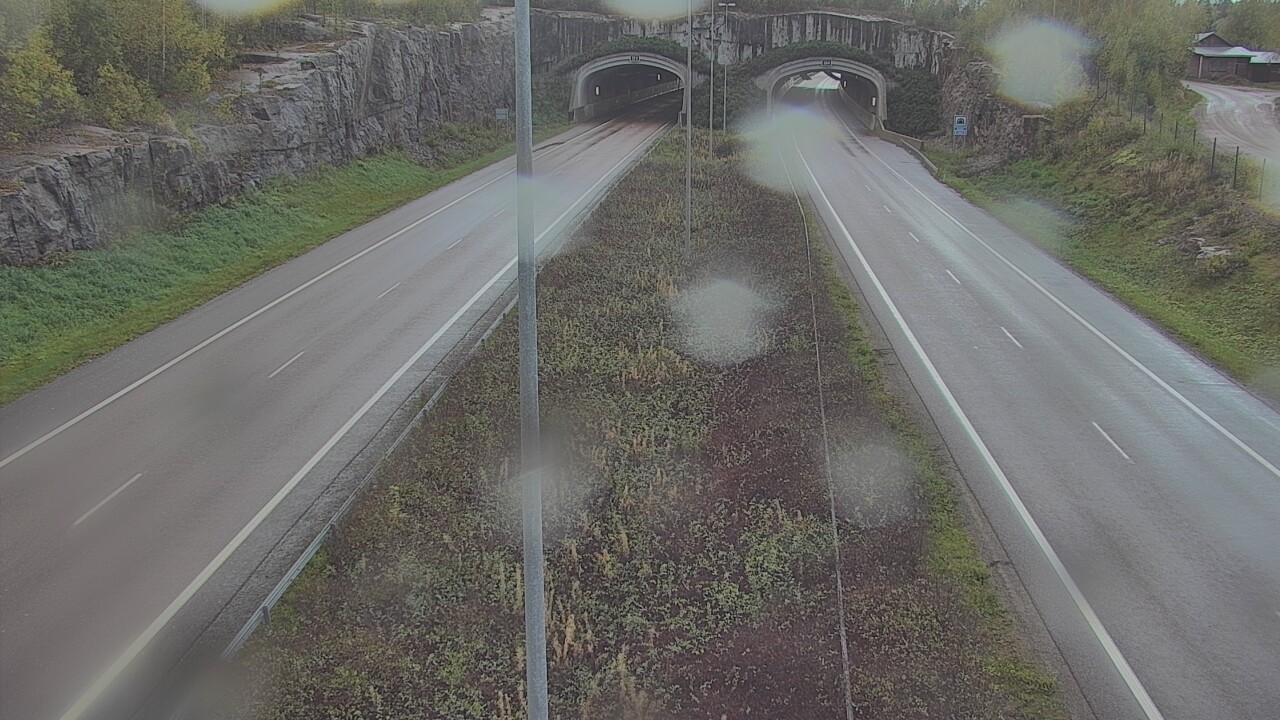 Weather Camera Image Väg 7 Fredrikshamn, Kolsila, bom öst, Hamina, Kymenlaakso