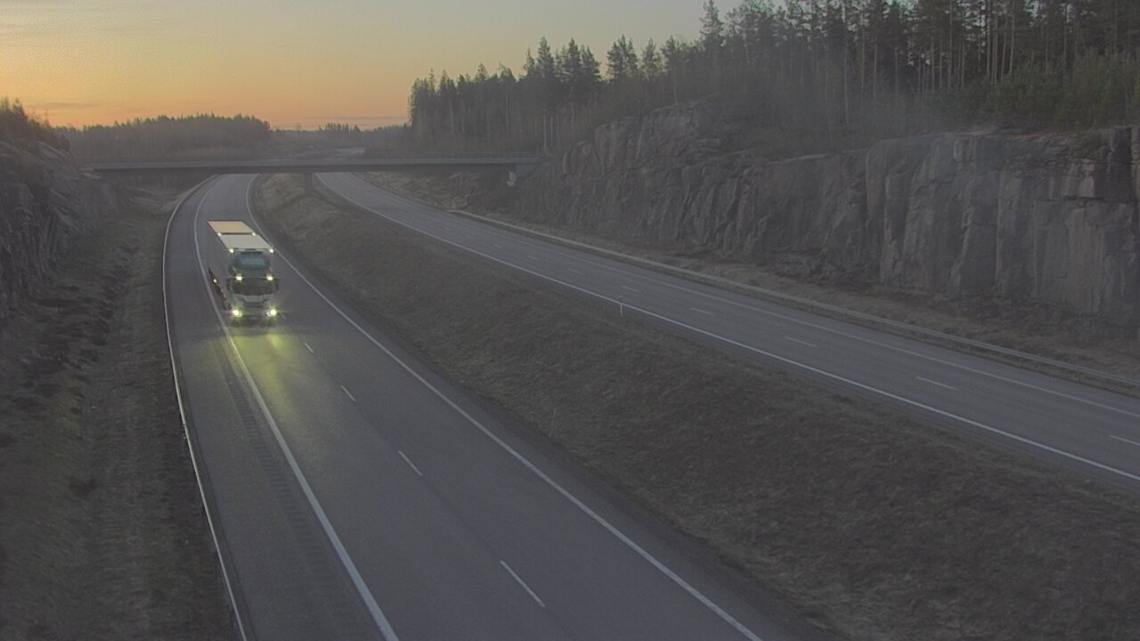 Weather Camera Image Väg 7 Fredrikshamn, Helsmanni, Hamina, Kymenlaakso