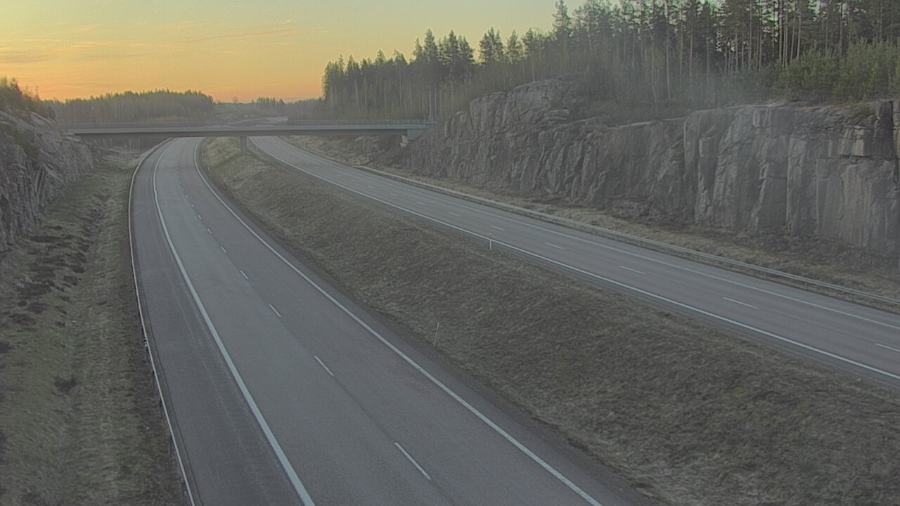 Weather Camera Image Väg 7 Fredrikshamn, Helsmanni, Hamina, Kymenlaakso