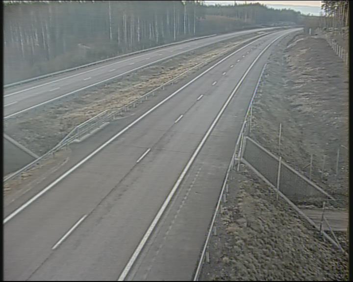 Weather Camera Image Väg 7 Fredrikshamn, Karjusuo, Hamina, Kymenlaakso