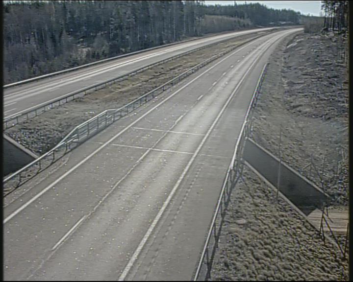 Weather Camera Image Väg 7 Fredrikshamn, Karjusuo, Hamina, Kymenlaakso
