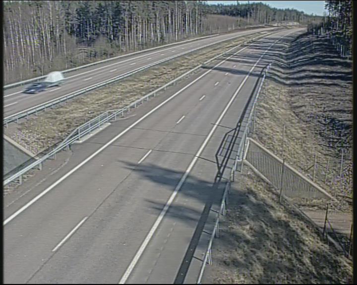 Weather Camera Image Väg 7 Fredrikshamn, Karjusuo, Hamina, Kymenlaakso