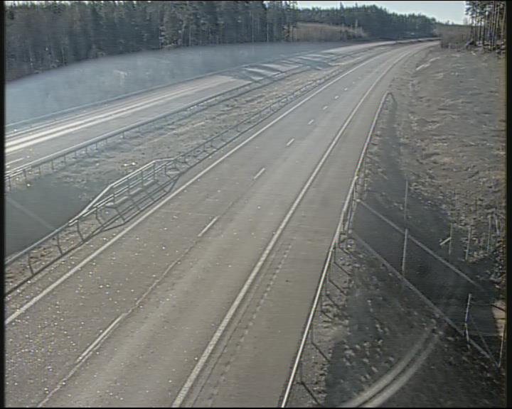 Weather Camera Image Väg 7 Fredrikshamn, Karjusuo, Hamina, Kymenlaakso