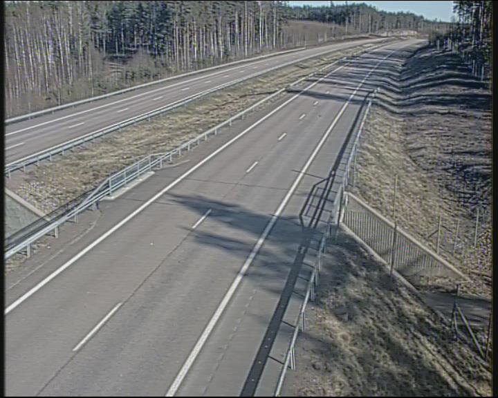 Weather Camera Image Väg 7 Fredrikshamn, Karjusuo, Hamina, Kymenlaakso