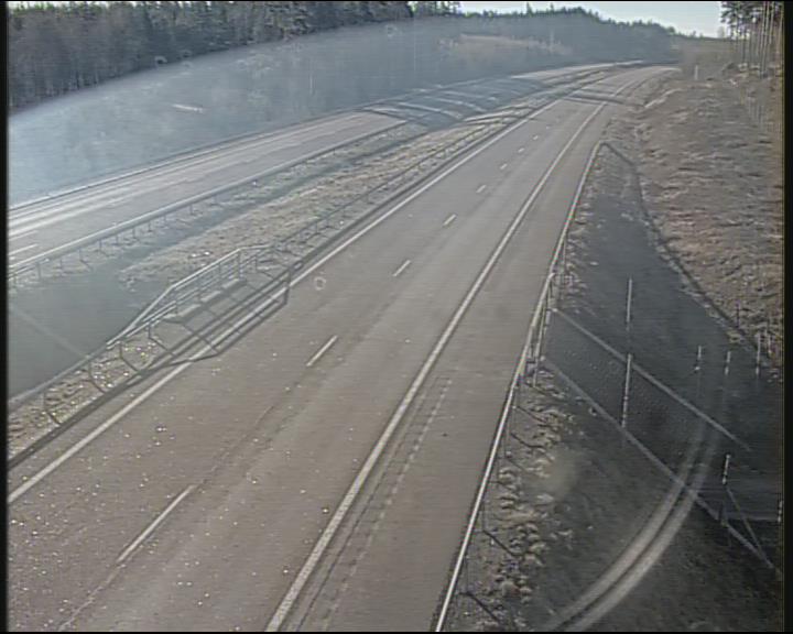Weather Camera Image Väg 7 Fredrikshamn, Karjusuo, Hamina, Kymenlaakso