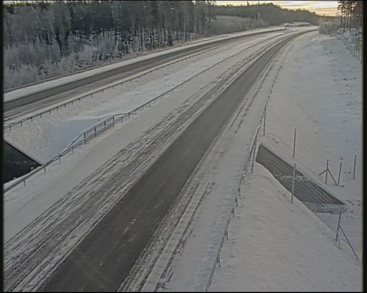 Weather Camera Image Väg 7 Fredrikshamn, Karjusuo, Hamina, Kymenlaakso