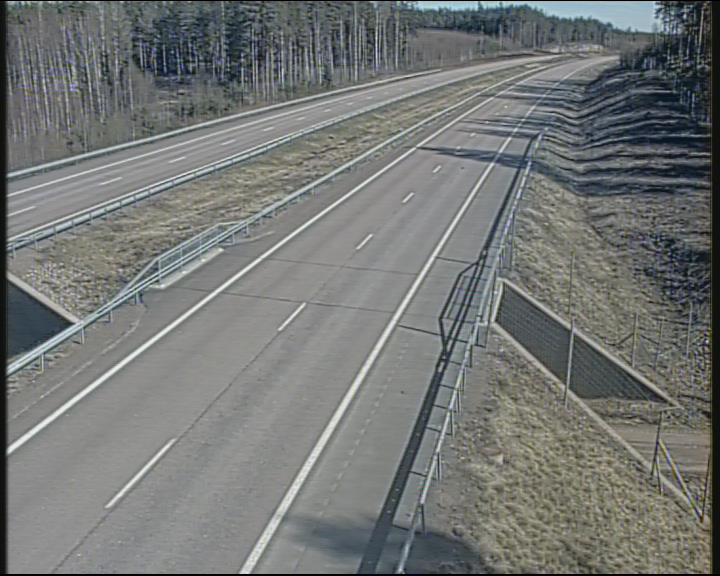 Weather Camera Image Väg 7 Fredrikshamn, Karjusuo, Hamina, Kymenlaakso