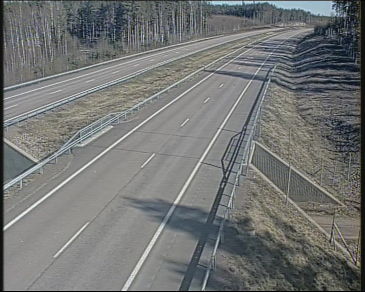 Weather Camera Image Väg 7 Fredrikshamn, Karjusuo, Hamina, Kymenlaakso