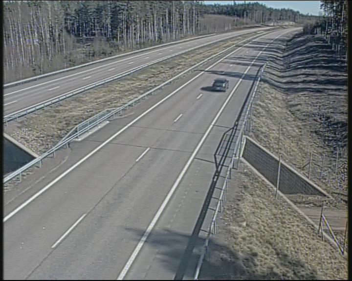 Weather Camera Image Väg 7 Fredrikshamn, Karjusuo, Hamina, Kymenlaakso