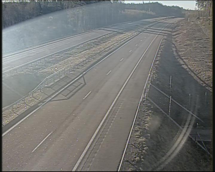 Weather Camera Image Väg 7 Fredrikshamn, Karjusuo, Hamina, Kymenlaakso