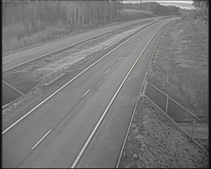 Weather Camera Image Väg 7 Fredrikshamn, Karjusuo, Hamina, Kymenlaakso