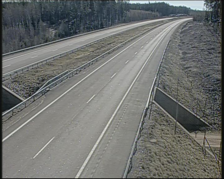 Weather Camera Image Väg 7 Fredrikshamn, Karjusuo, Hamina, Kymenlaakso