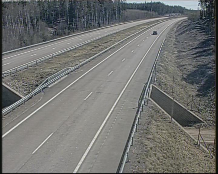 Weather Camera Image Väg 7 Fredrikshamn, Karjusuo, Hamina, Kymenlaakso