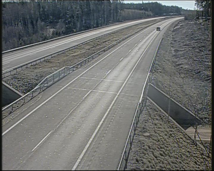 Weather Camera Image Väg 7 Fredrikshamn, Karjusuo, Hamina, Kymenlaakso