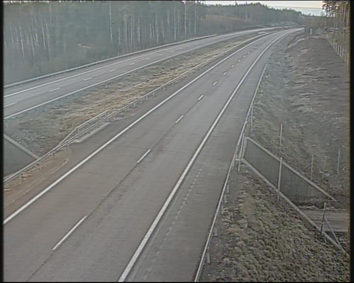 Weather Camera Image Väg 7 Fredrikshamn, Karjusuo, Hamina, Kymenlaakso