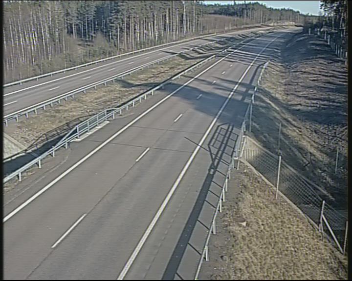 Weather Camera Image Väg 7 Fredrikshamn, Karjusuo, Hamina, Kymenlaakso