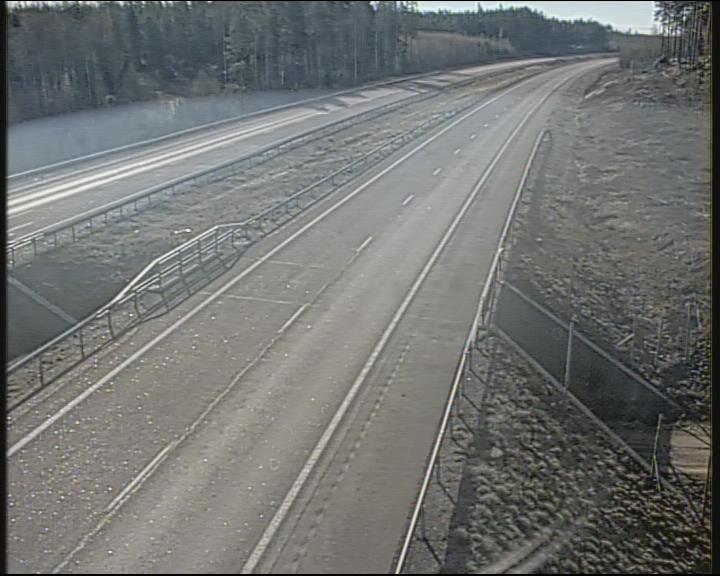 Weather Camera Image Väg 7 Fredrikshamn, Karjusuo, Hamina, Kymenlaakso