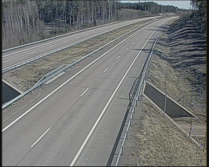 Weather Camera Image Väg 7 Fredrikshamn, Karjusuo, Hamina, Kymenlaakso