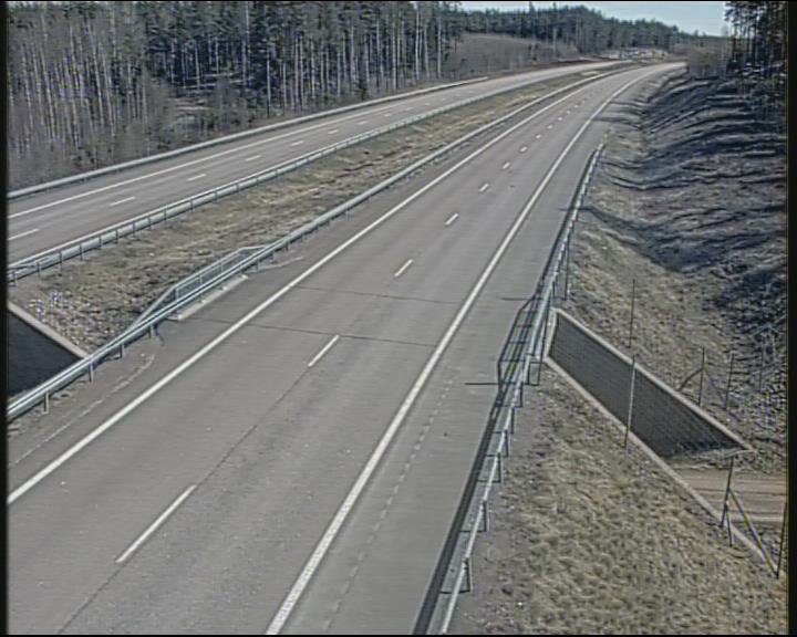 Weather Camera Image Väg 7 Fredrikshamn, Karjusuo, Hamina, Kymenlaakso