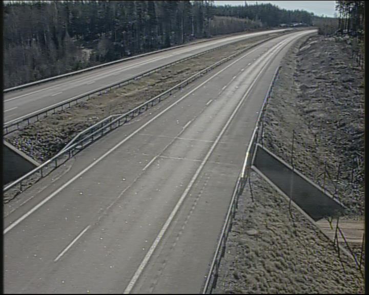 Weather Camera Image Väg 7 Fredrikshamn, Karjusuo, Hamina, Kymenlaakso