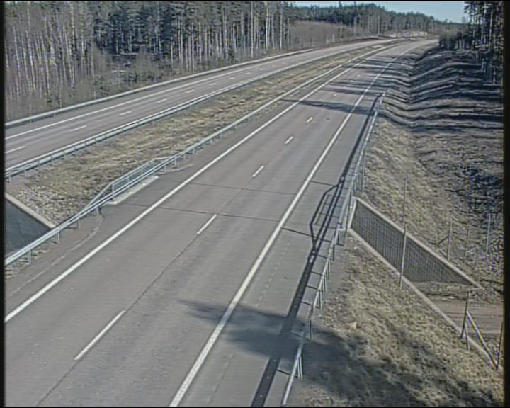 Weather Camera Image Väg 7 Fredrikshamn, Karjusuo, Hamina, Kymenlaakso