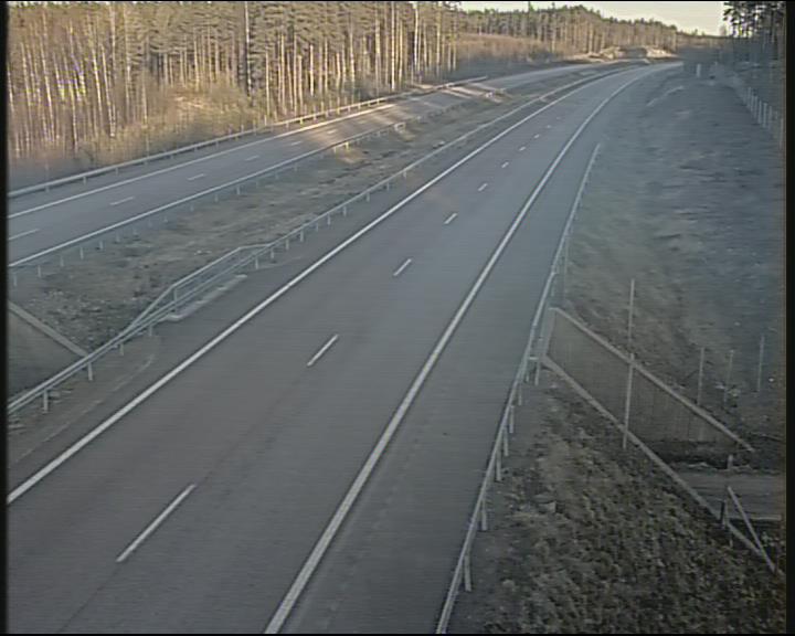 Weather Camera Image Väg 7 Fredrikshamn, Karjusuo, Hamina, Kymenlaakso
