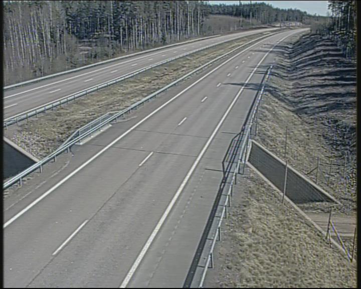 Weather Camera Image Väg 7 Fredrikshamn, Karjusuo, Hamina, Kymenlaakso