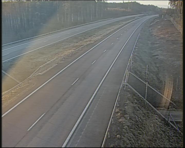 Weather Camera Image Väg 7 Fredrikshamn, Karjusuo, Hamina, Kymenlaakso