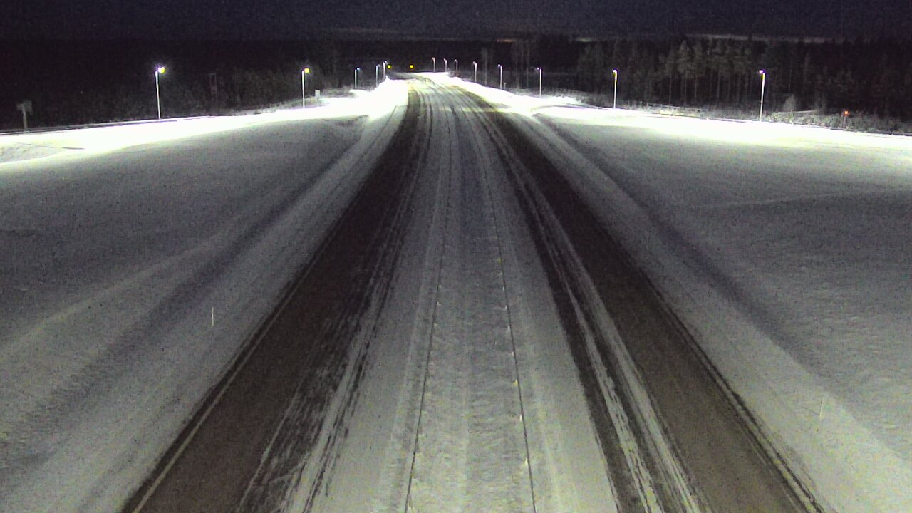 Weather Camera Image Väg 7 Vederlax, Saarasjärvi, Virolahti, Kymenlaakso