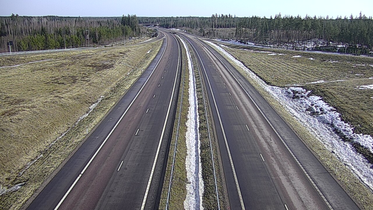 Weather Camera Image Väg 7 Vederlax, Saarasjärvi, Virolahti, Kymenlaakso