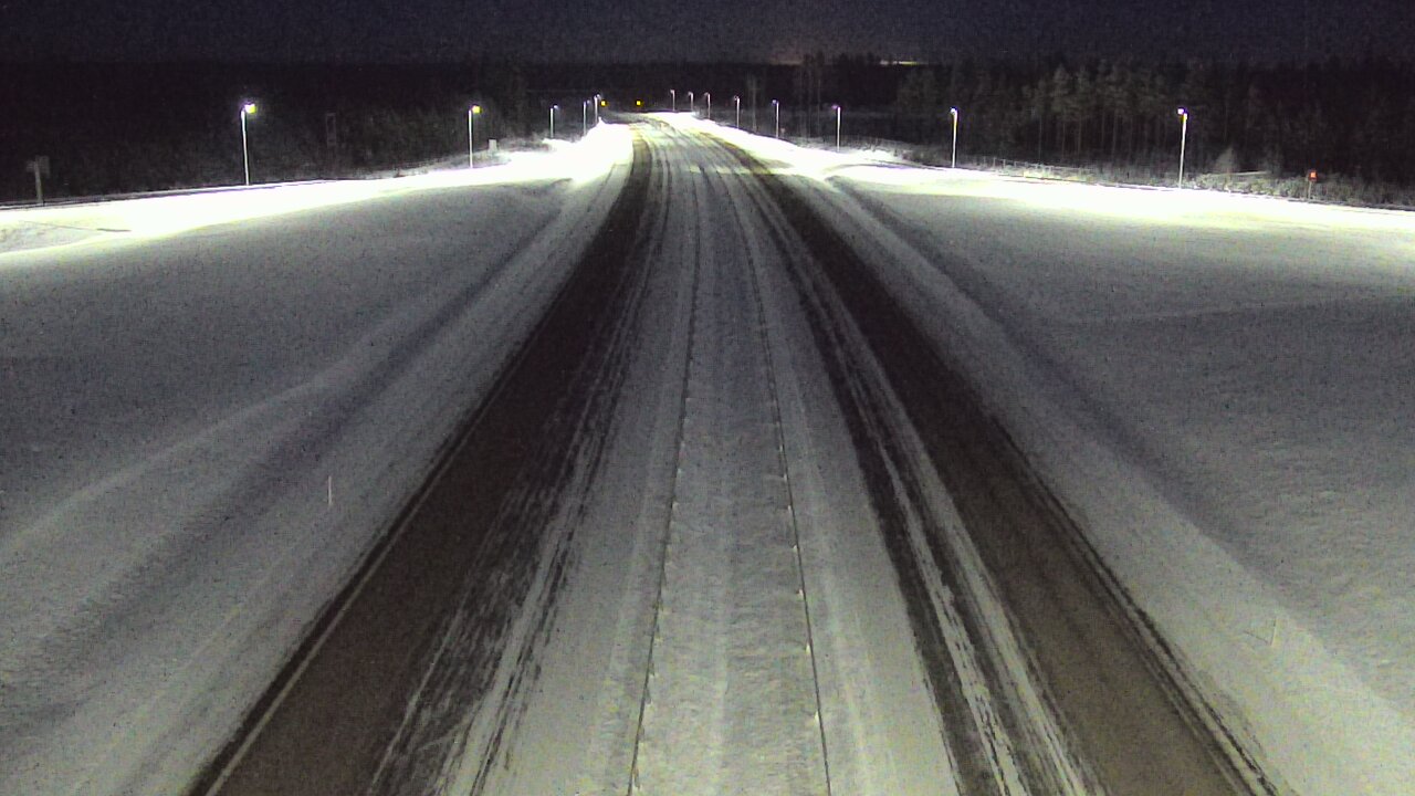 Weather Camera Image Väg 7 Vederlax, Saarasjärvi, Virolahti, Kymenlaakso