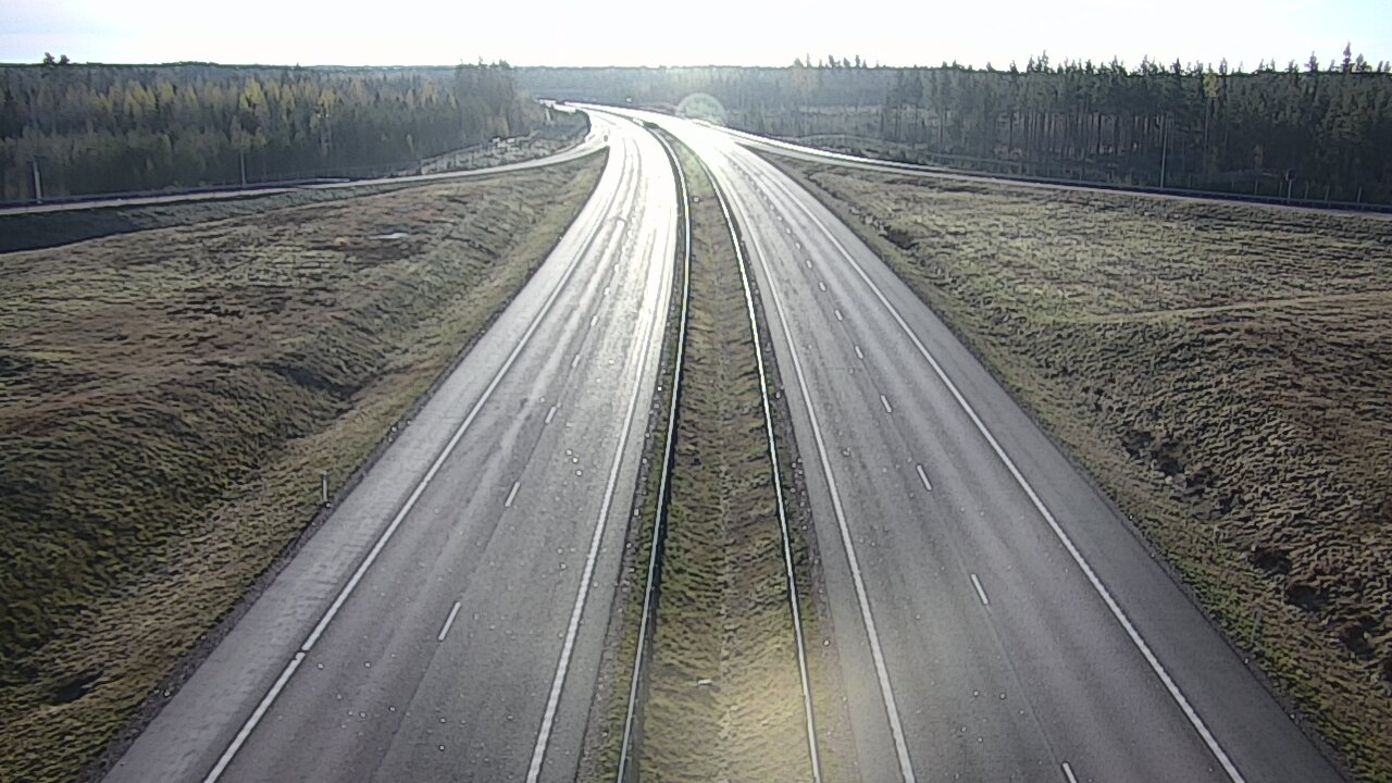 Weather Camera Image Road 7 Virolahti, Saarasjärvi, Virolahti, Kymenlaakso
