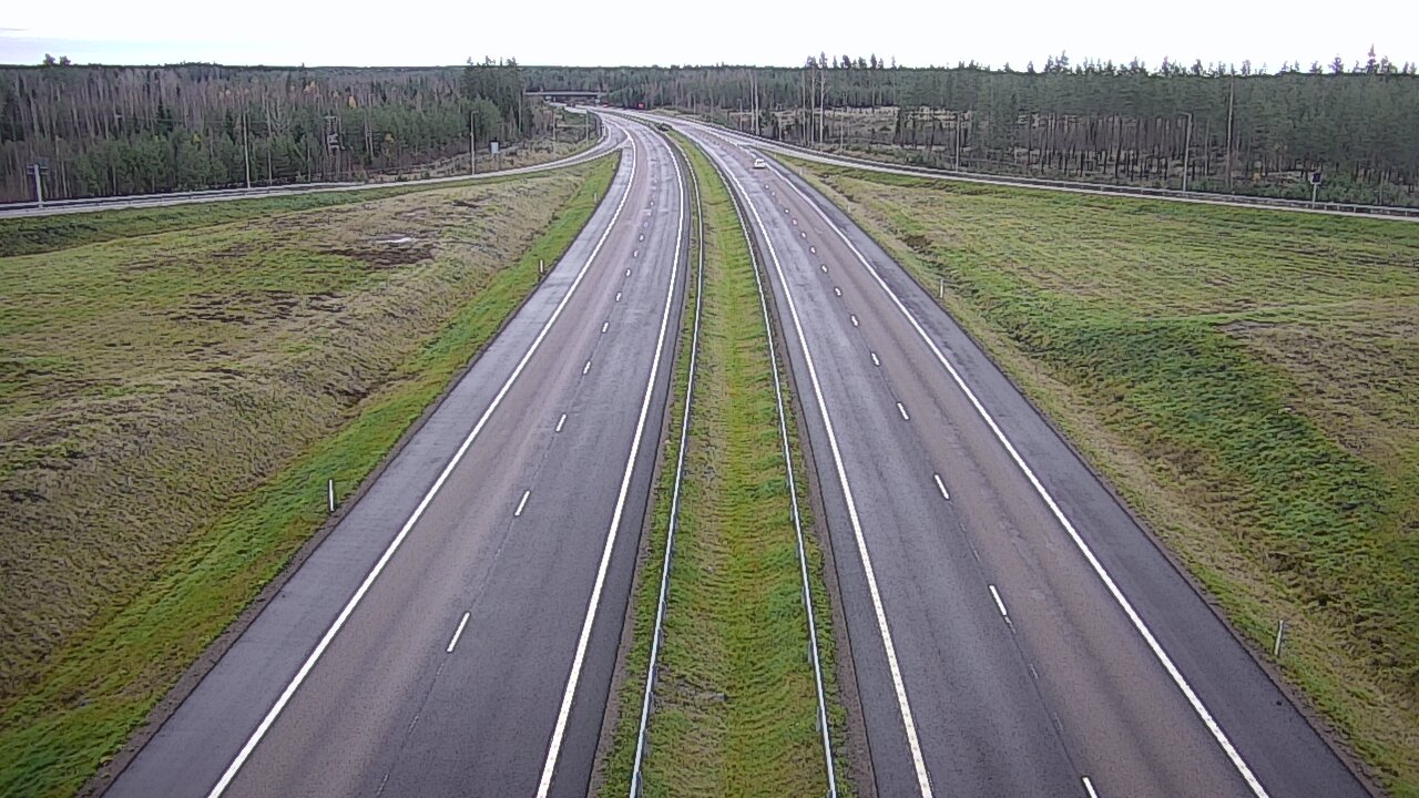 Weather Camera Image Väg 7 Vederlax, Saarasjärvi, Virolahti, Kymenlaakso