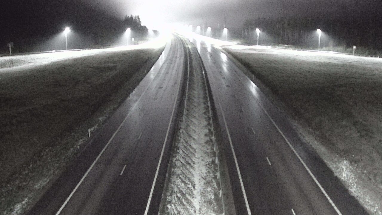 Weather Camera Image Väg 7 Vederlax, Saarasjärvi, Virolahti, Kymenlaakso