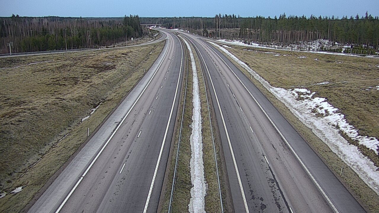Weather Camera Image Road 7 Virolahti, Saarasjärvi, Virolahti, Kymenlaakso