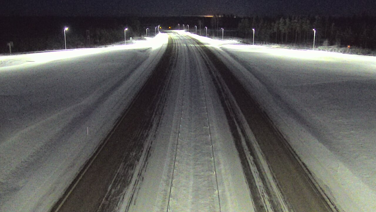 Weather Camera Image Väg 7 Vederlax, Saarasjärvi, Virolahti, Kymenlaakso