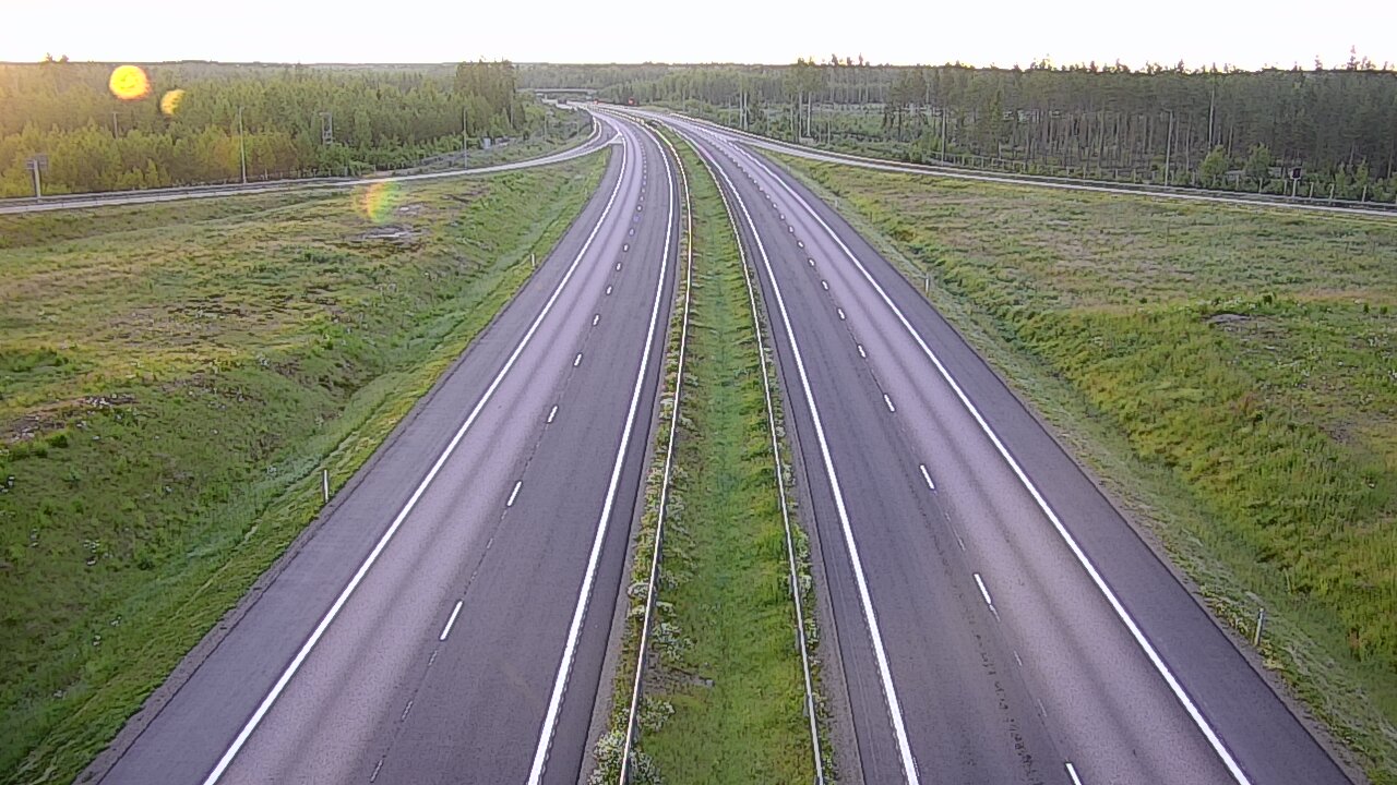 Weather Camera Image Road 7 Virolahti, Saarasjärvi, Virolahti, Kymenlaakso