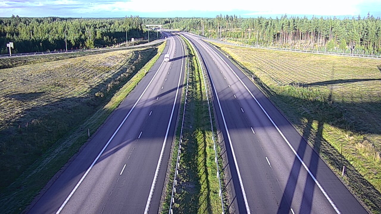 Weather Camera Image Road 7 Virolahti, Saarasjärvi, Virolahti, Kymenlaakso